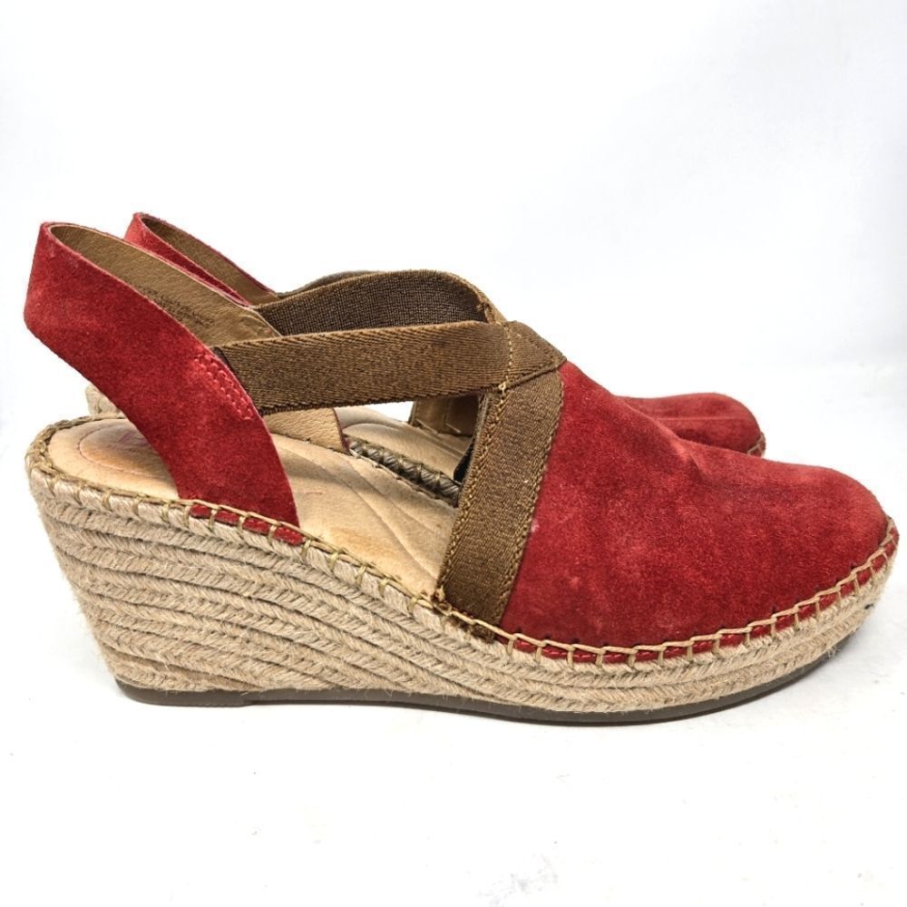 BORN Meade Espadrille Red and Brown Suede Women's Wedge Sandals Size 9